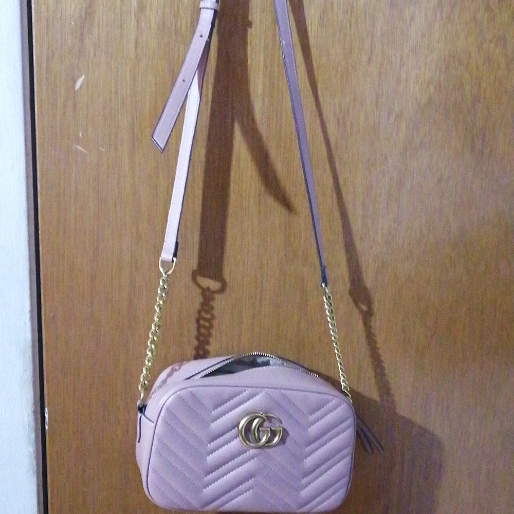 Gucci crossbody purse